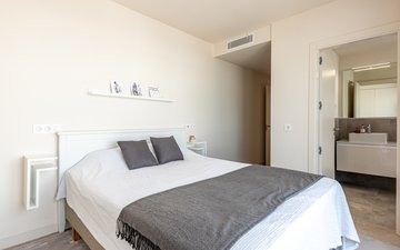 Property slide 21