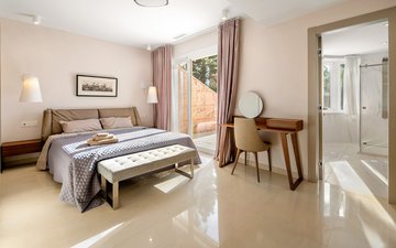 Property slide 21