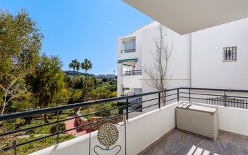 Property slide 18