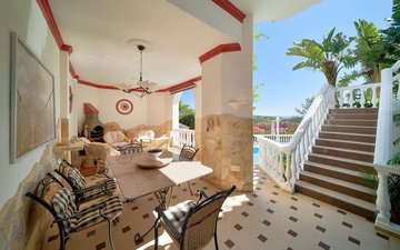 Property slide 26
