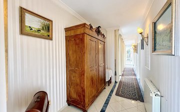 Property slide 51