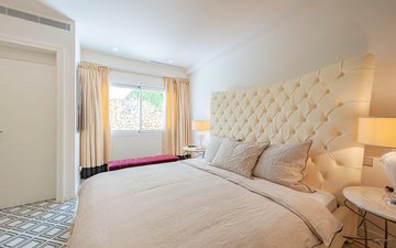 Property slide 24