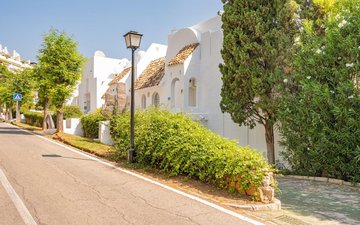 Property slide 35