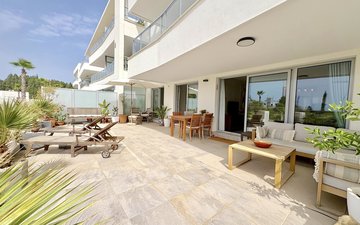Property slide 18