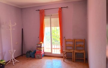 Property slide 17