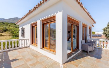 Property slide 27