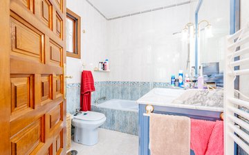Property slide 31