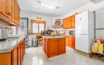 Property slide 7