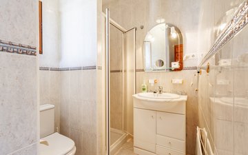 Property slide 39