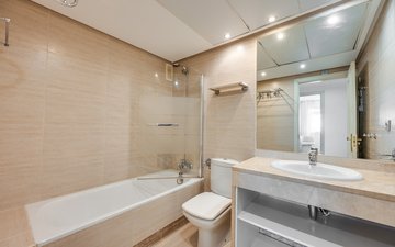 Property slide 17