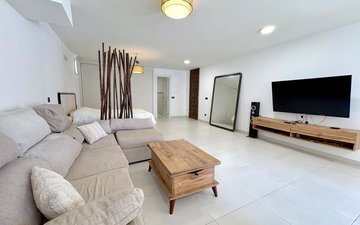 Property slide 55