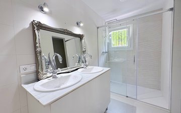 Property slide 27