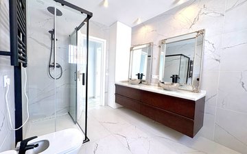 Property slide 40