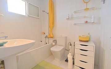 Property slide 25