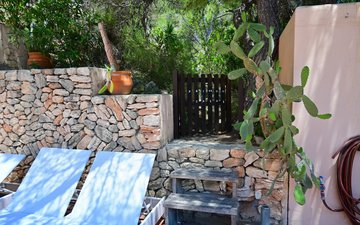 Property slide 15