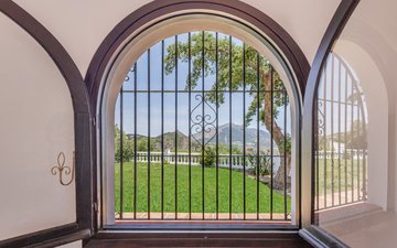 Property slide 42