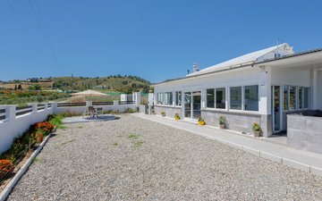 Property slide 33