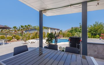 Property slide 35