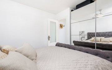 Property slide 46