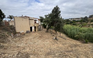 Property slide 4