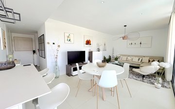 Property slide 44