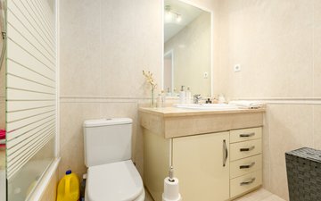 Property slide 25