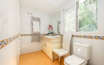 Property slide 15