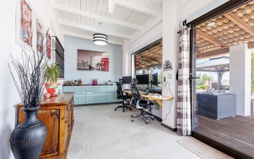 Property slide 25