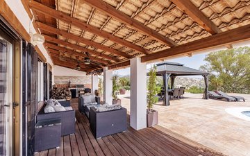 Property slide 18