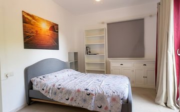 Property slide 19