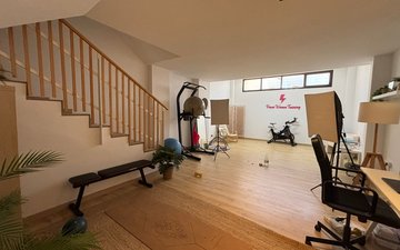 Property slide 16