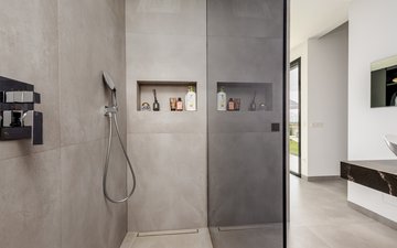 Property slide 17