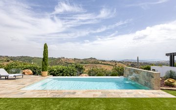 Property slide 33