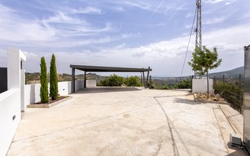 Property slide 41