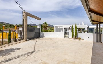 Property slide 42