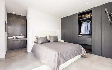 Property slide 15