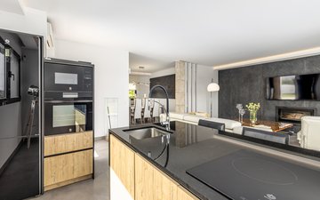Property slide 8