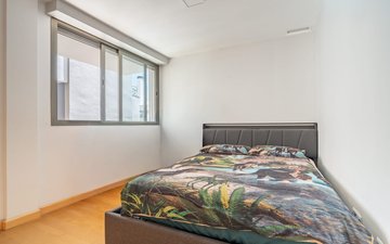 Property slide 21