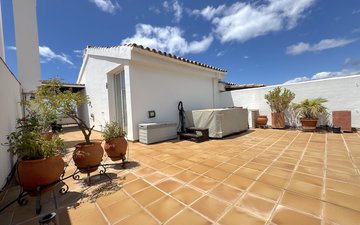 Property slide 33
