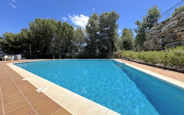 Property slide 38