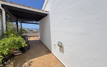 Property slide 36
