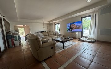 Property slide 9