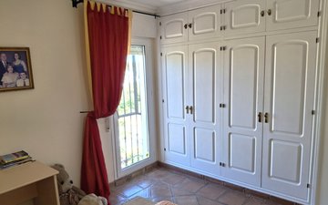 Property slide 21