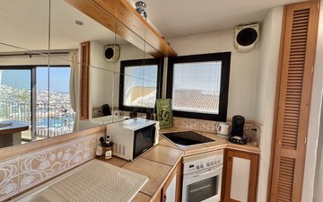 Property slide 19