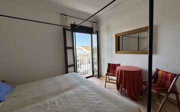 Property slide 14