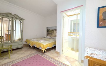 Property slide 19