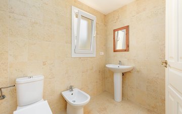 Property slide 15