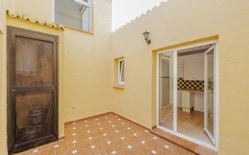 Property slide 27