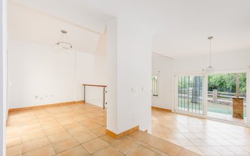 Property slide 22