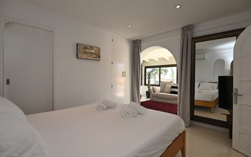 Property slide 19